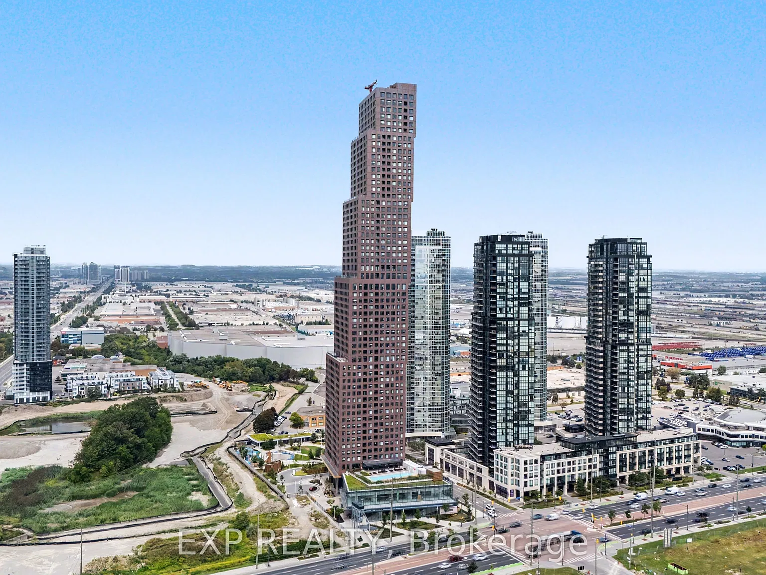 2 bed, $2,100 — Photo 1