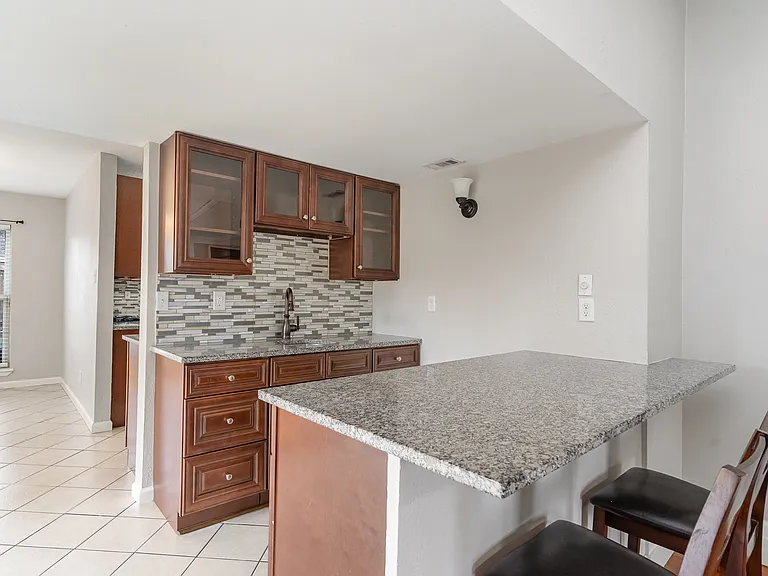 1713 Montana Trl — Photo 13