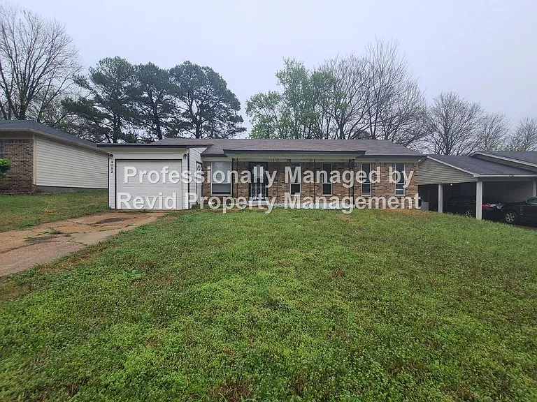 4082 Archer Dr — Photo 1