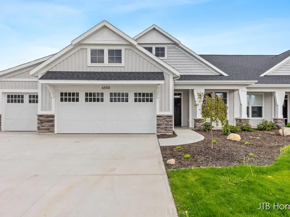 6598 Timber Crest Dr NE, Rockford, MI 49341