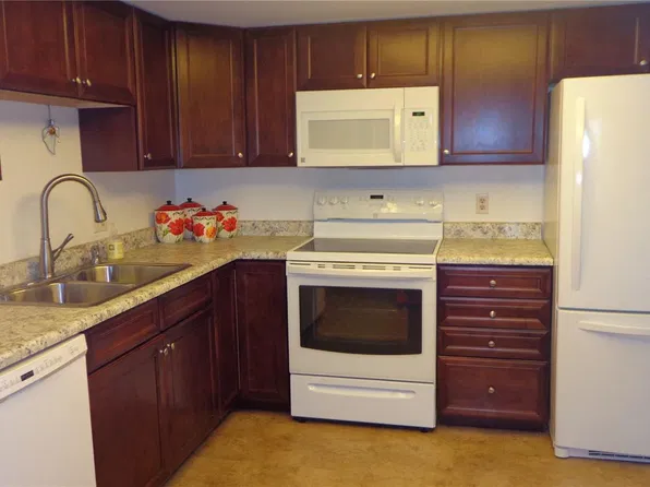 13952 E Marina Dr APT 302, Aurora, CO 80014