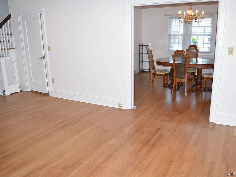 53 Ogden Ave — Photo 5