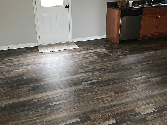 Country eat in kitchen area