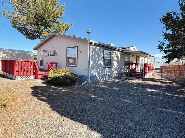 982 S Dante Dr, Pueblo West, CO 81007