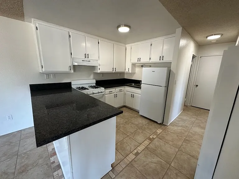 8965 Switzer Dr #7 — Photo 5
