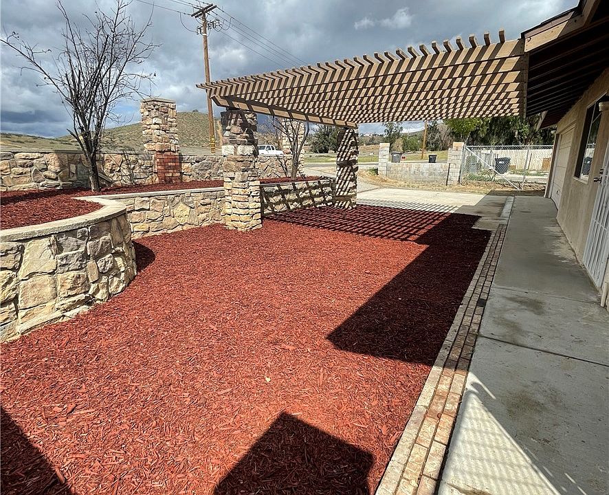 28740 Goetz Rd, Quail Valley, CA 92587 | Zillow