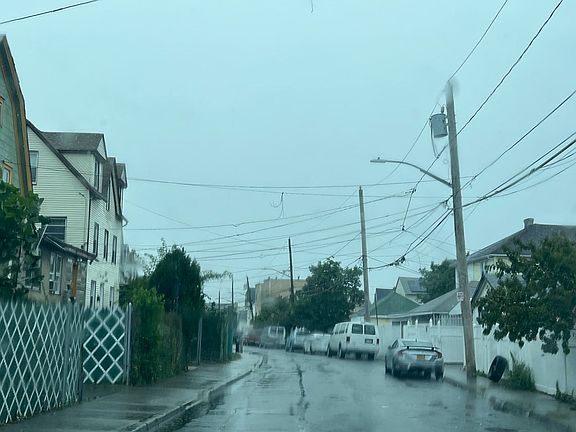 5th image of 13-57 McBride St