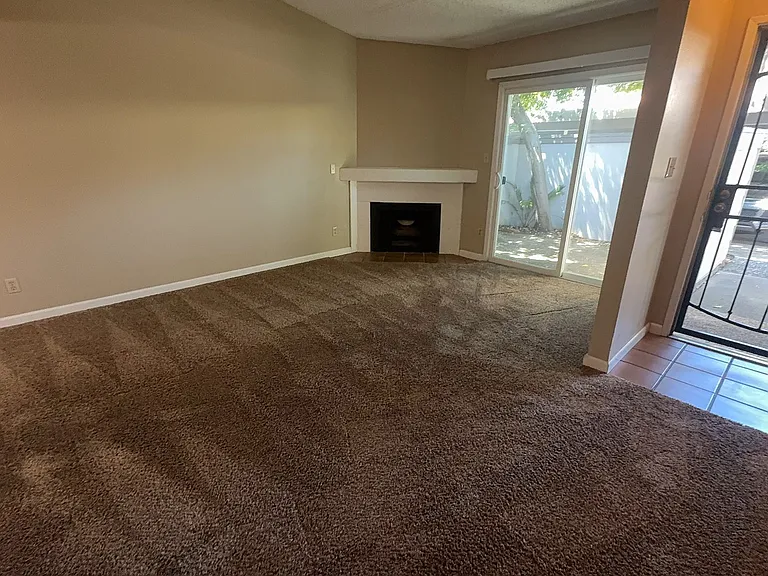 1313 Floyd Ave #163 — Photo 4