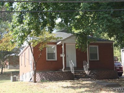 8721 College Ave, Saint Louis, MO, 63136