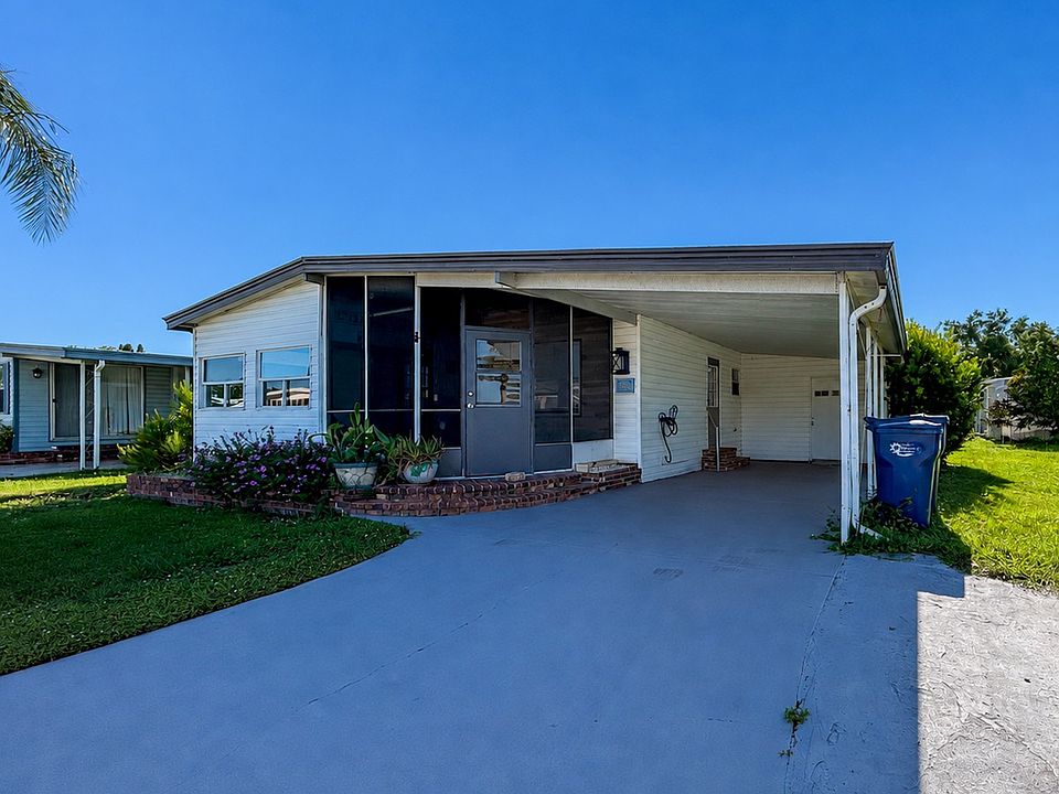 1st image of 48 Colony Dr N #48