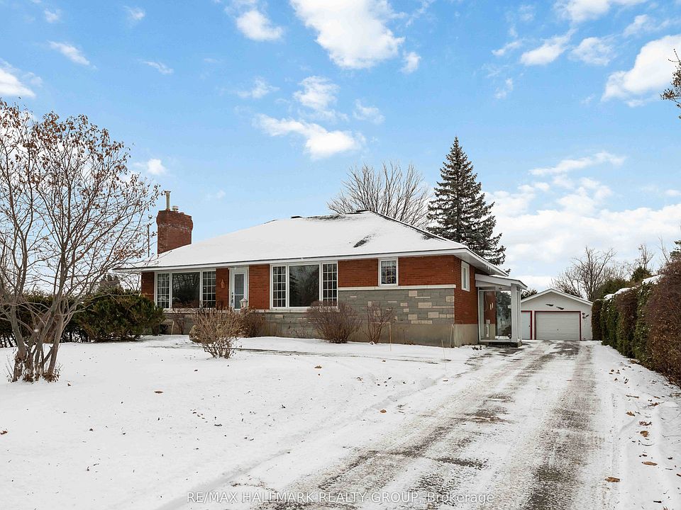 1st image of 3654 Navan Rd