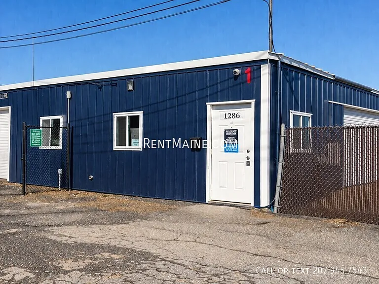 1286 Union St — Photo 15