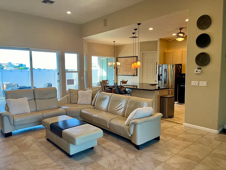 800 Iuka Pl — Photo 2