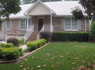 1421 Adams St, Pelham, AL 35124