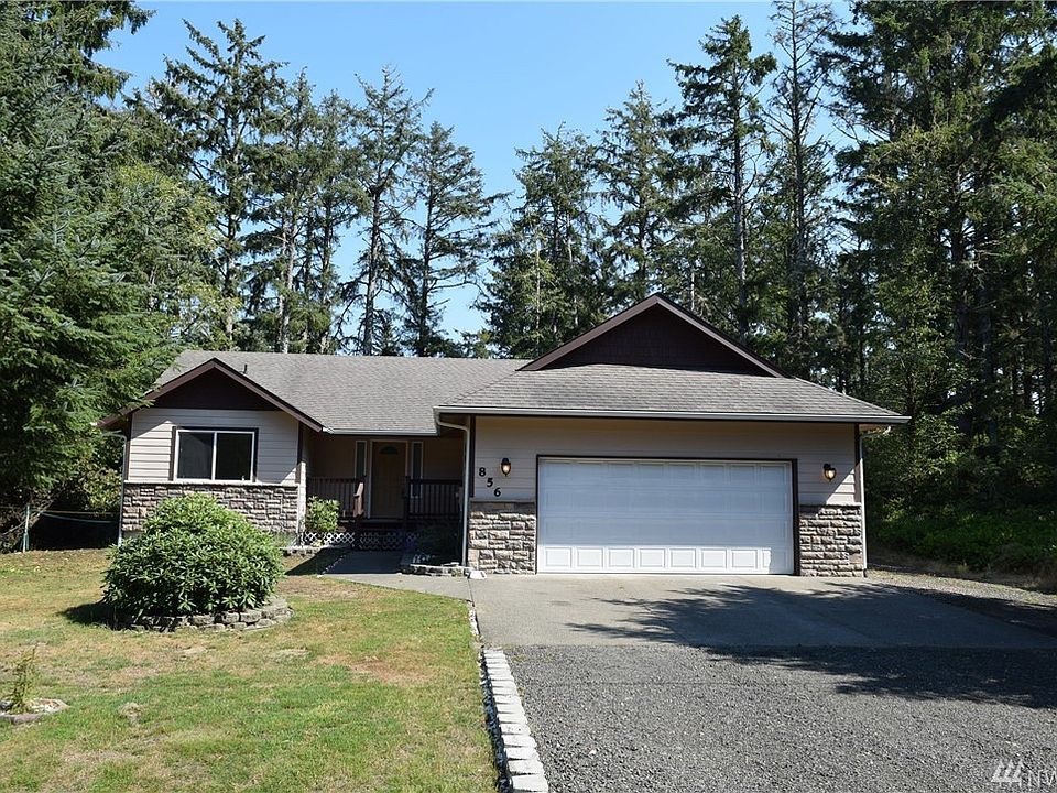 1st image of 856 Hassalo Ave SE