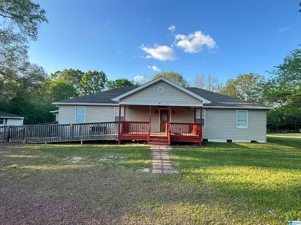 1373 Rock Creek Rd, Bessemer, AL 35023