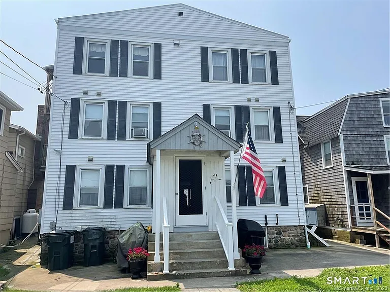 39 Pepperidge Ave — Photo 19