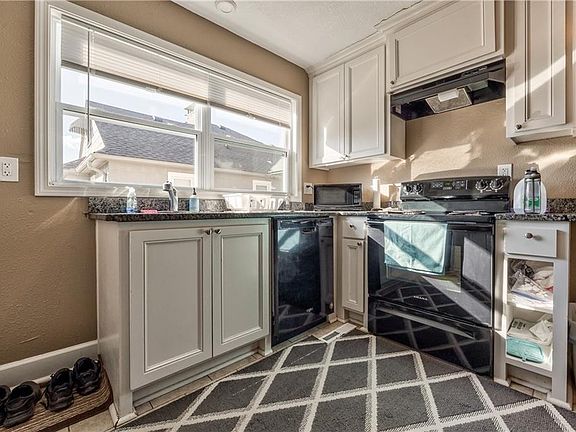 5th image of 906-908 N 13th St
