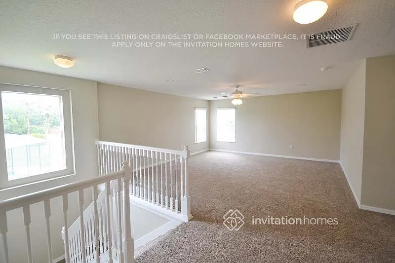 1033 Berkeley Dr Kissimmee, FL 34744 — Photo 4