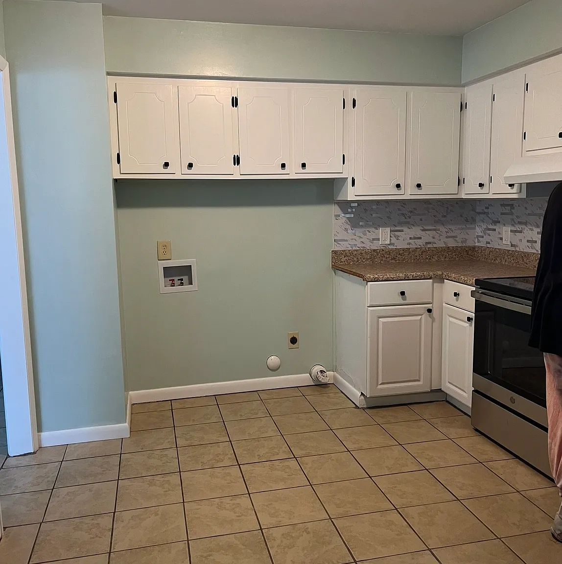 3 bed, 980 sqft, $1,600 — Photo 4
