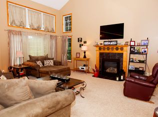 55840 Nature View Dr, New Carlisle, IN 46552