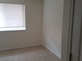 7514 Hawthorne St APT 2, Landover, MD 20785