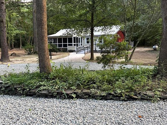 2nd image of 3835 Walt Thomas Rd