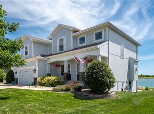 8720 SW 4th St, Blue Springs, MO 64064