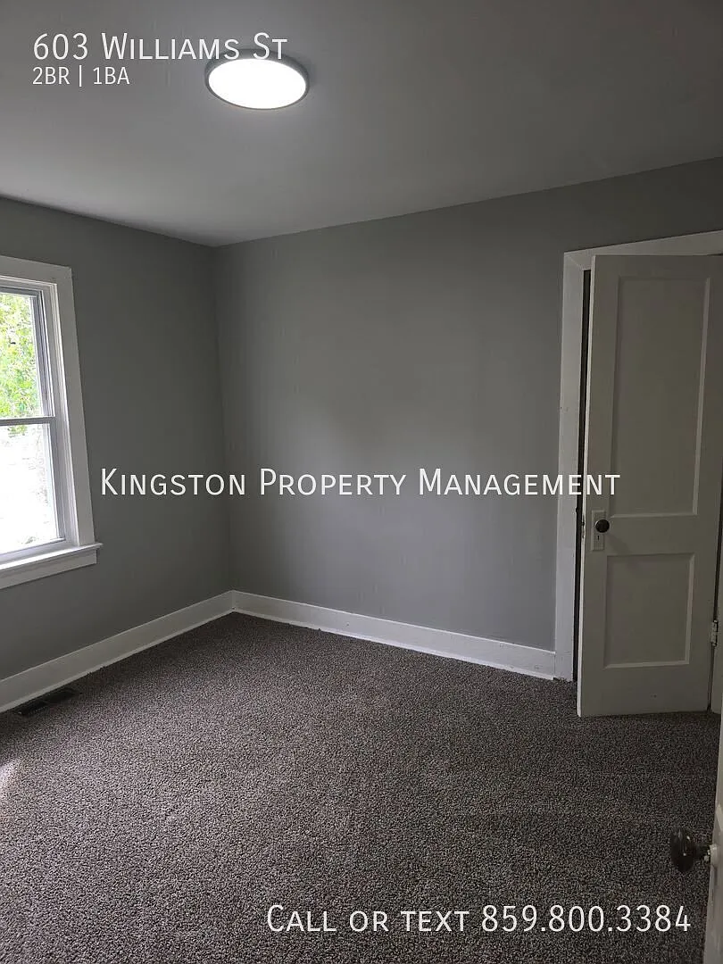 Beautifully Remodeled 2-Bedroom Home in Paris, KY — Photo 2