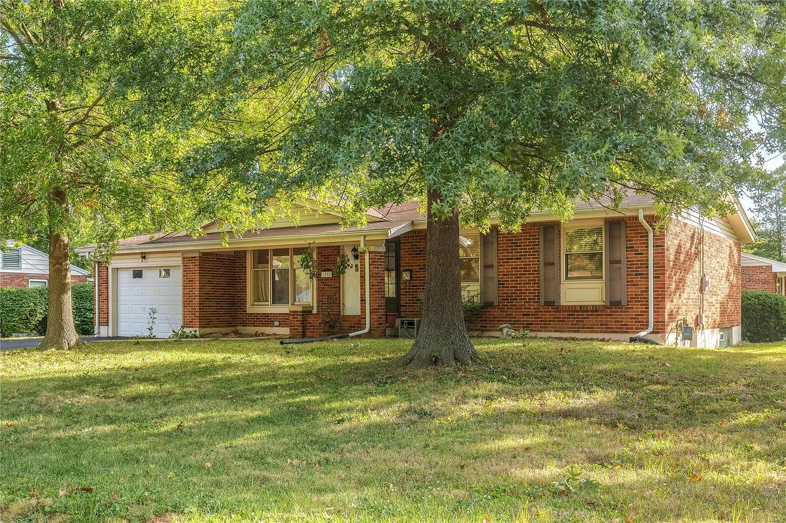 1200 Gilbert Ave photo 1