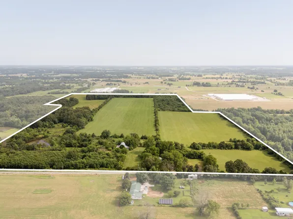 21402 Lawrence 2192, Aurora, MO 65605