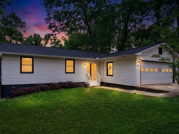 383 Oakridge Dr SE, Cartersville, GA 30121