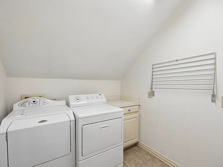 3101 Rosedale Ave #D — Photo 20