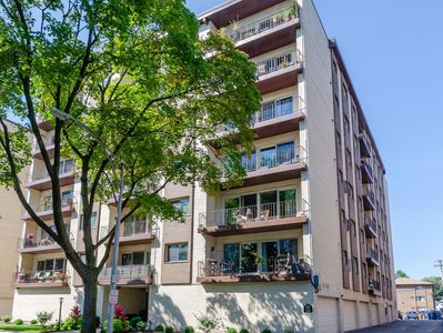 235 Marengo Ave APT 2A, Forest Park, IL, 60130