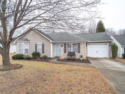 3569 Sydney Oaks Dr, Browns Summit, NC, 27214