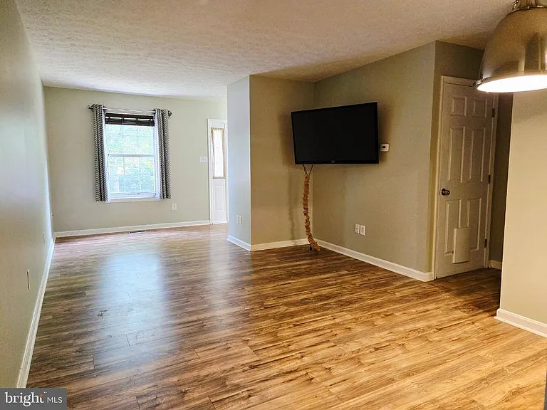 2662 Limestone Ct — Photo 5