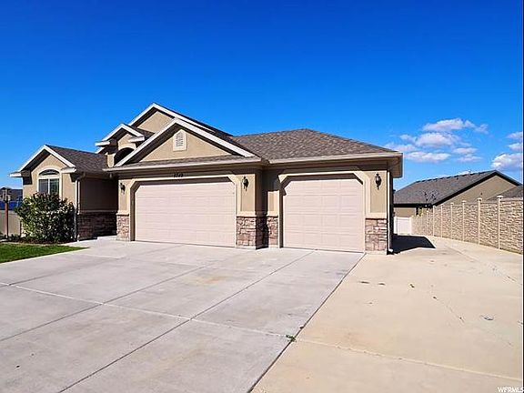 3rd image of 5749 S San Bartolo Ct