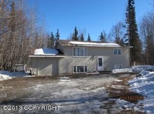 1575 N Ranch Rd, Palmer, AK 99645