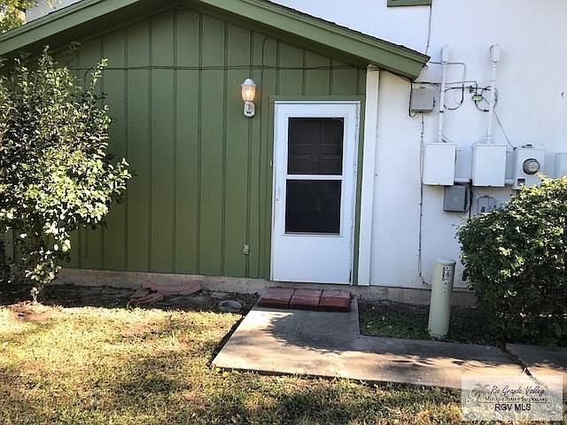 1st image of 8021 Continental Dr