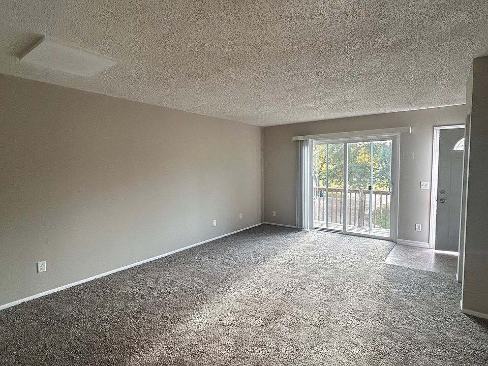 1st image of 6106 Briarcliff Path #C