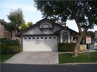 1st image of 15979 Lindsey Dr
