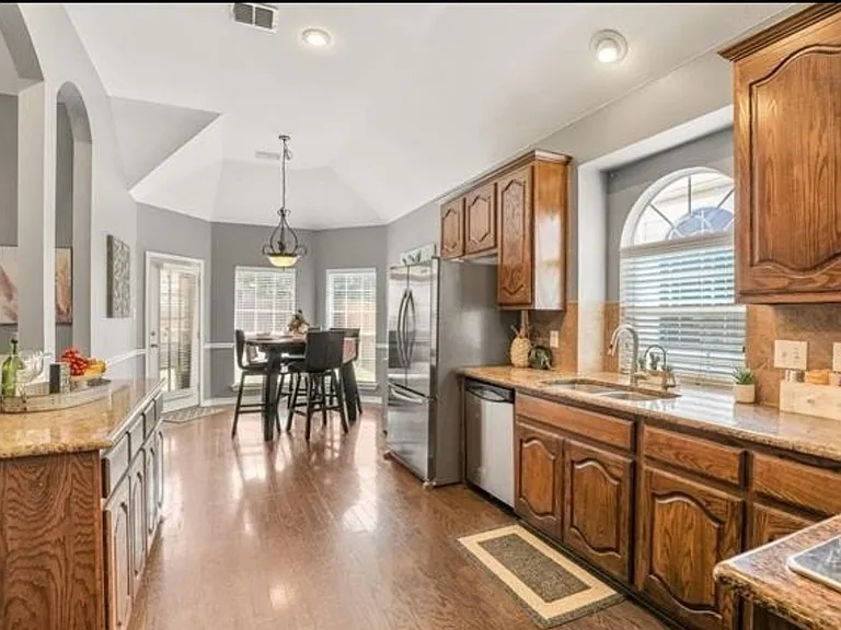 4960 Obrien Way — Photo 11