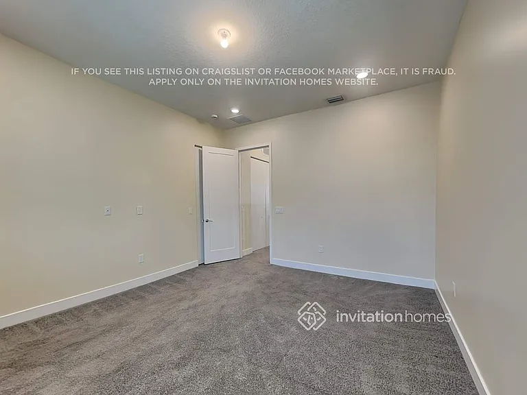 6450 NW 103rd Pl — Photo 9