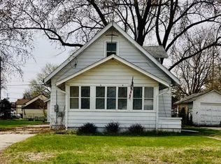 327 Belteberg Rd, Loves Park, IL 61111