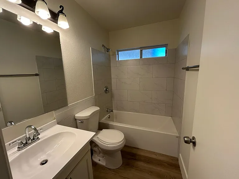 11202 W Nevada Ave — Photo 4