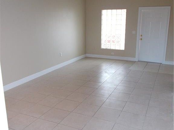 2nd image of 4175 Castilla Cir APT 205