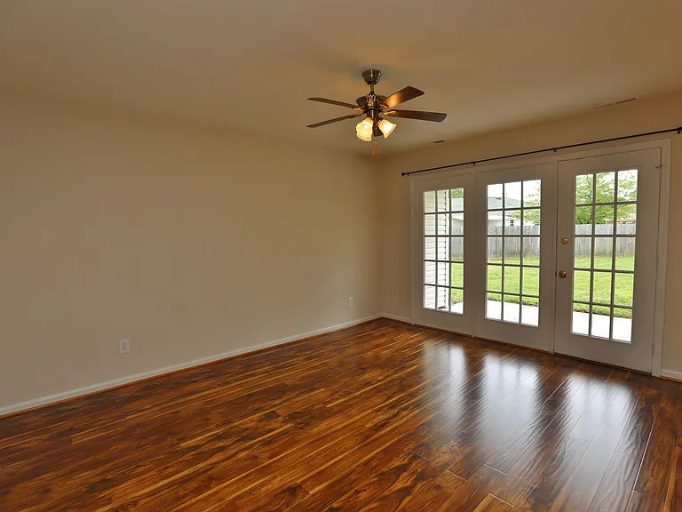 1012 Antioch Cir — Photo 6