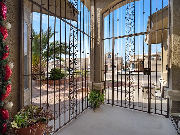 4th image of 3320 Tierra Palma Dr