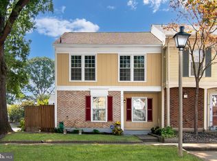 5482 Safe Harbor Ct, Fairfax, VA 22032