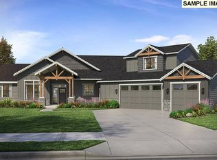 20721 S May Rd, Oregon City, OR 97045